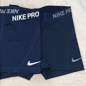 navy 3” nike pros